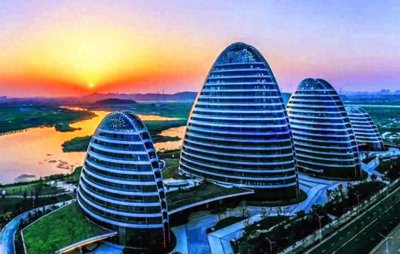 ​现在的湖北省版图腹地城市到底是哪个城市？并不是武汉襄阳与宜昌