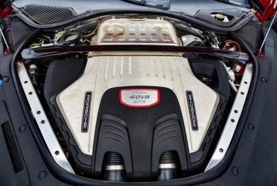 ​轿跑之皇！帕拉梅拉GTS试驾评测，分享真实感受