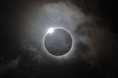 ​日全食即将上演！为什么有人说它是凶兆，“天狗食日”有何寓意？