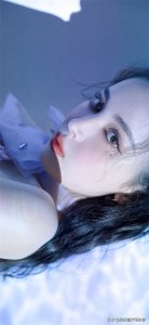 ​缓归矣的《人人都爱白月光》《与尔同行末世》《男配不想当备胎》