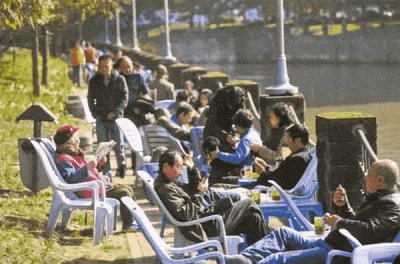 ​没想到，“晒太阳”竞然有5大好外！隔着玻璃晒太阳能补钙吗？