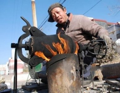 ​80年代的农村景象图片：儿时的记忆怀旧的经典照片