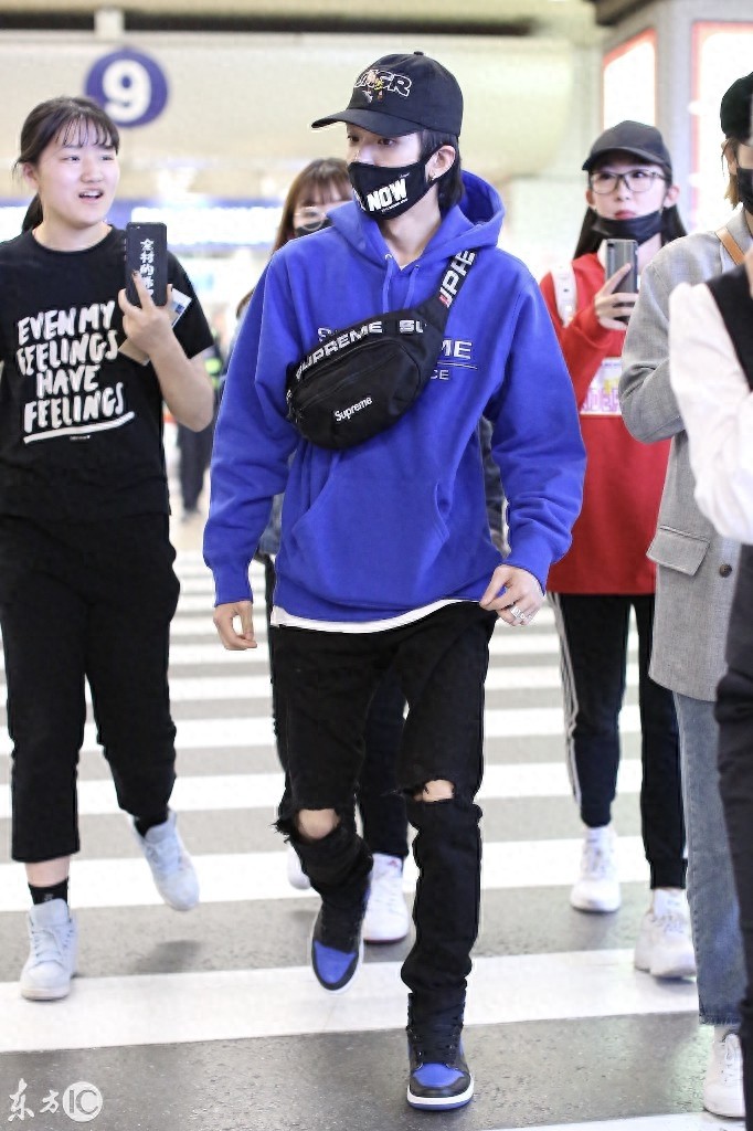 《中国有嘻哈》全国前6强:谢锐韬