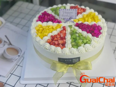 ​蛋糕十寸的多大  十寸蛋糕的直径是多少厘米？