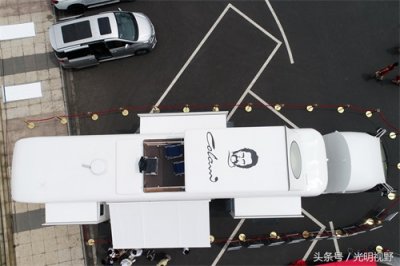 ​这款房车，300多人设计，花费5年时间，吸引了众多市民的目光