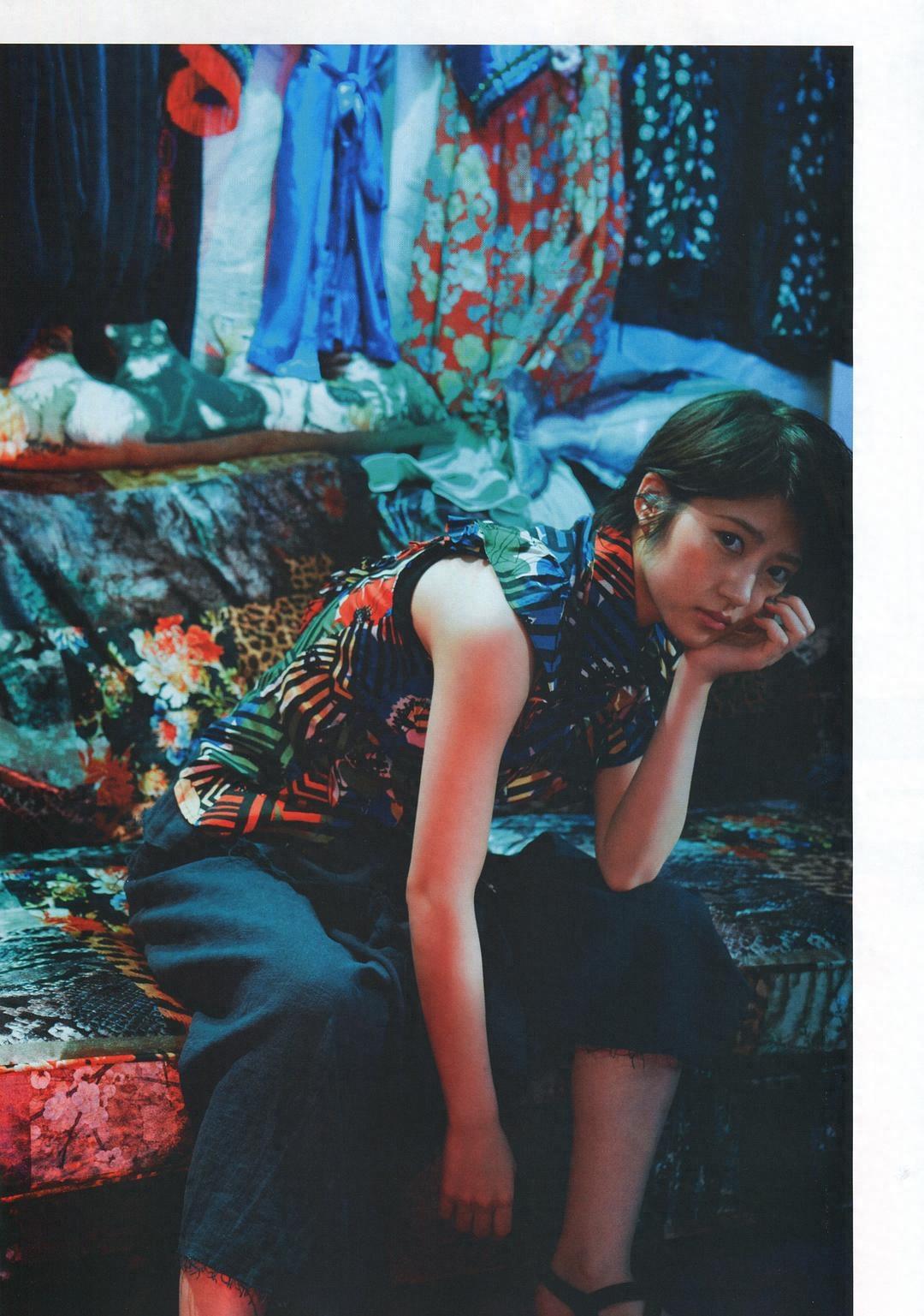 组图:日本女演员若月佑美