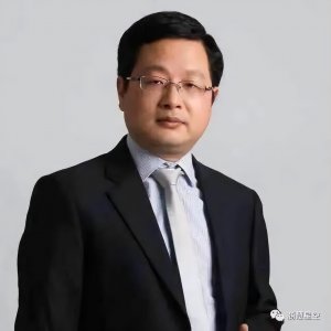 ​人物｜肖卫华：明辨法理，大爱为公