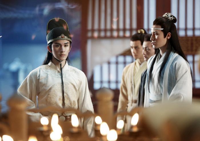 通过《陈情令》喜欢上朱赞锦，然后才发现《东宫》里面也有他出演