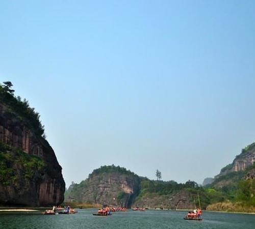 龙虎山在哪个省