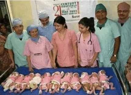 女子肚大如鼓, 竟生下11胞胎, 结果却让全家人犯愁!