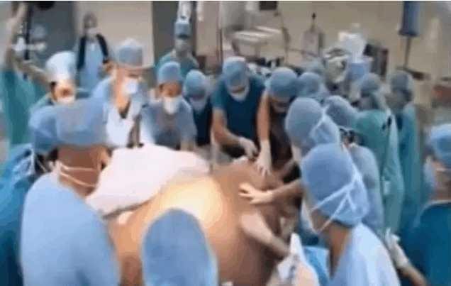 女子肚大如鼓, 竟生下11胞胎, 结果却让全家人犯愁!