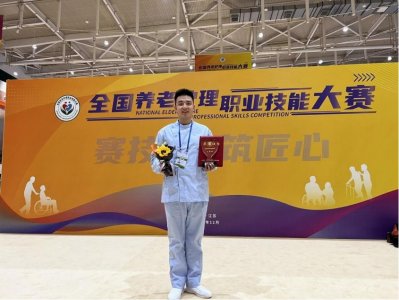 ​【全国“两红两优”事迹展示】马俊