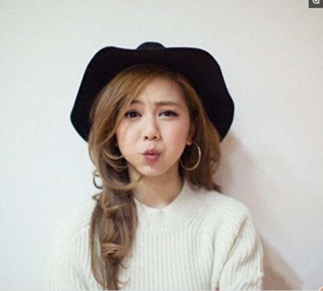 邓紫棋，她的金鱼嘴，你能学的上来吗？