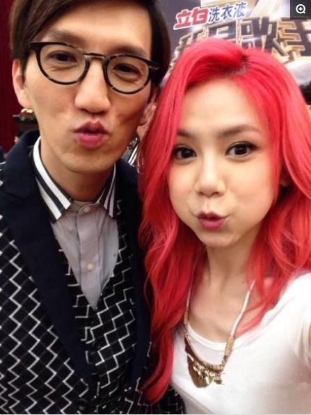 邓紫棋，她的金鱼嘴，你能学的上来吗？