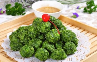 ​在家也能做出超好吃的韭菜丸子