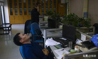 ​996”工作制：是牛马的福祉还是枷锁