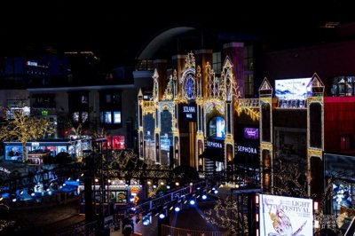 ​第十七届蓝色港湾灯光节启幕  将持续至2025年2月16日