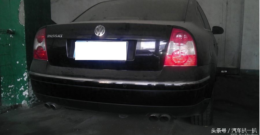 这部二手帕萨特只卖6万元，搭载W8发动机不一般