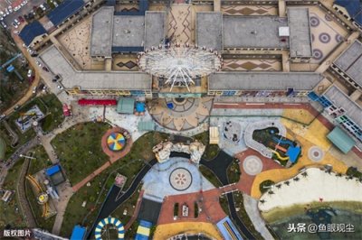 ​江西新余：航拍欢乐大世界游乐场“秀五一”嘉年华