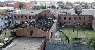 ​最残暴人质事故：彪悍家长持枪救人 333人遇难半数是儿童