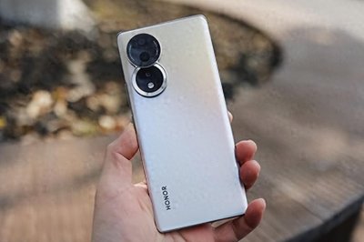 ​目前最值得入手的三款手机，其中有你入手的吗？