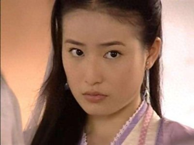 ​杨不悔面对殷梨亭，二人相差几十岁，是如何在一起的？