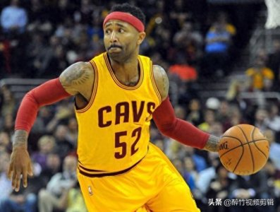 ​莫-威廉姆斯，曾经的冠军护卫，却因为退役出尔反尔遭受质疑