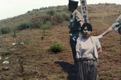 ​28年前，“最美”死刑犯任雪，行刑前淡定自如，为何突然主动张嘴