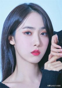 ​黄恩妃，清纯柔美的女团小姐姐，精致甜美的容颜，让人喜爱