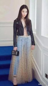 ​刘亦菲、杨采钰已成过去式？富豪陈金飞又有新恋情了