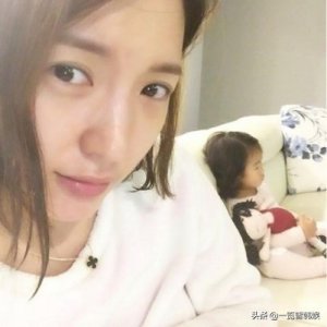 ​徐智英美貌依旧 是对不起我爱你女二 家境显赫父亲是韩国首富