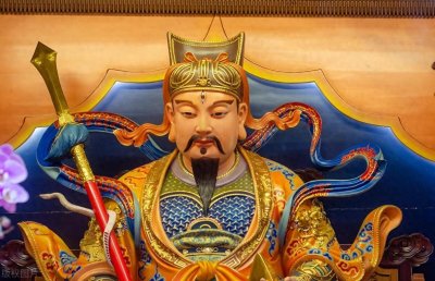 ​神谱迷雾中的虚实镜像----通天教主与灵宝道君的交错神格