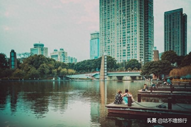 日游佛山的千灯湖