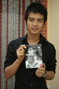 ​38岁马天宇不结婚、不生子、不拍戏！在乡下种田养鸡，好不惬意