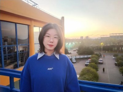 ​多才多艺！上海“高能”女学霸：本科受聘当“讲师”，保送顶尖985！