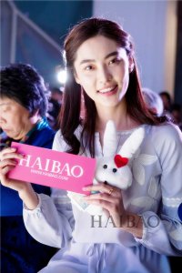 ​高学历又爱公益，陈碧舸 (Bonnie Chen) 这位优质超模我只能用“正能量”三个字