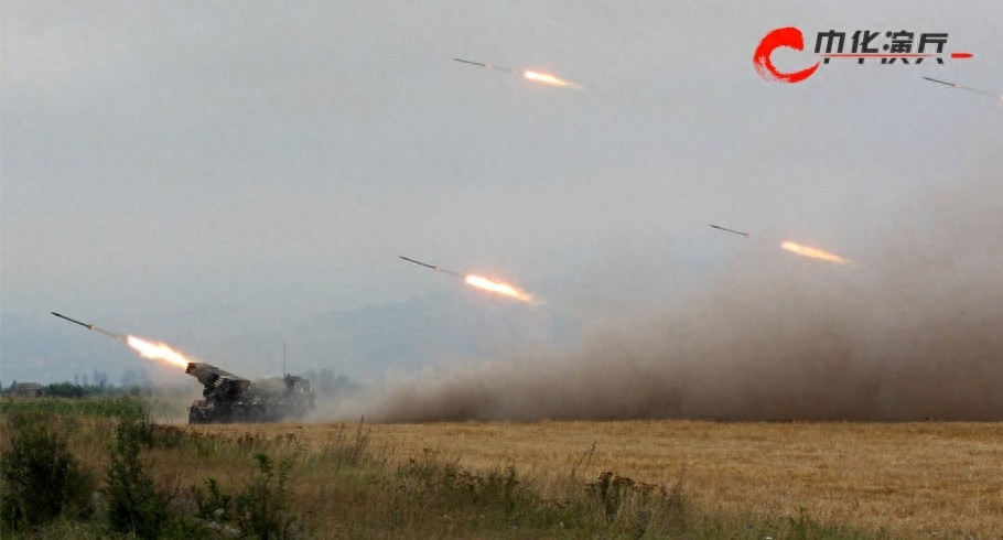 中华演兵：大军碾“狂徒” 记08年惨烈俄格战争