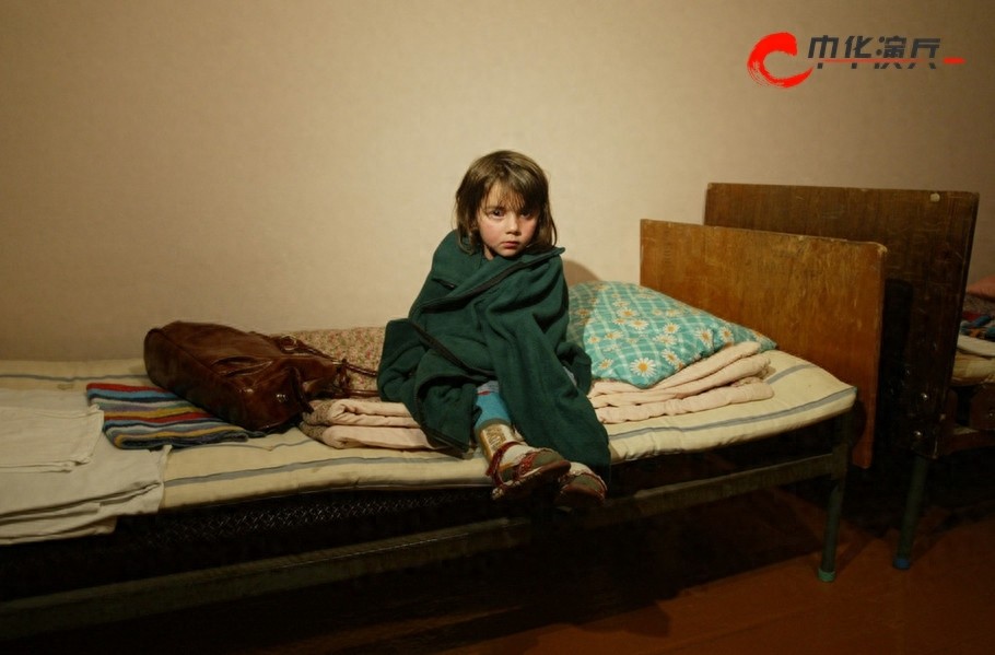 中华演兵：大军碾“狂徒” 记08年惨烈俄格战争