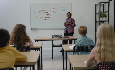 ​法国人的英文为何那么「糟」？在这里，双语政策不可能发生