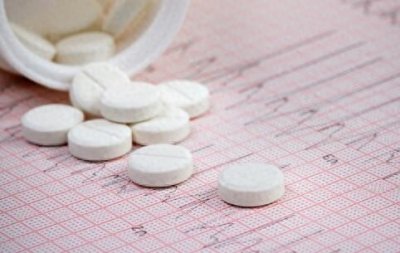 ​那些拿命试药的年轻人：享受了一次赚一万的快感，却毁掉了人生