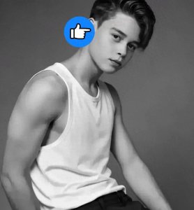 ​乔治王子的“型男”照！超越少年威廉的帅气，后劲十足！