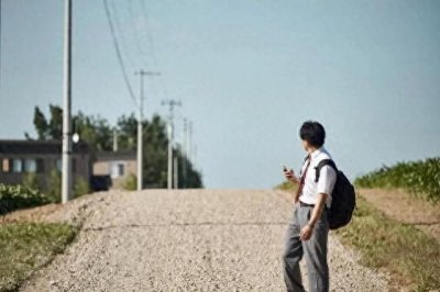 ​两个姑姑，大姑爱存钱，二姑爱花钱，如今她们生活天壤之别